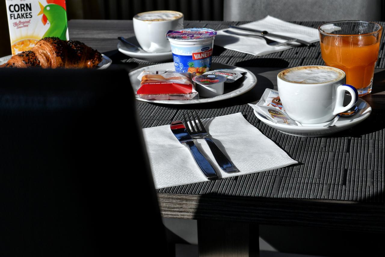Hotel Motel Europa Domodossola Extérieur photo