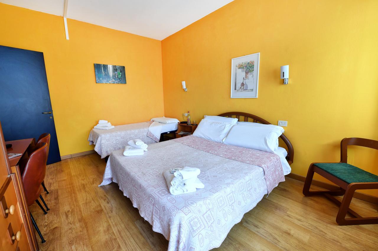 Hotel Motel Europa Domodossola Extérieur photo