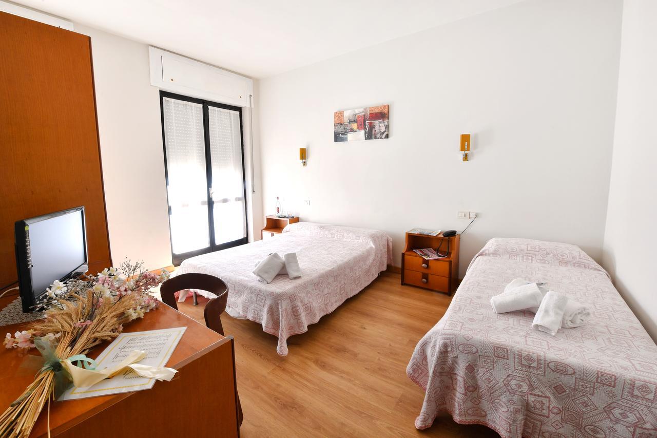 Hotel Motel Europa Domodossola Extérieur photo